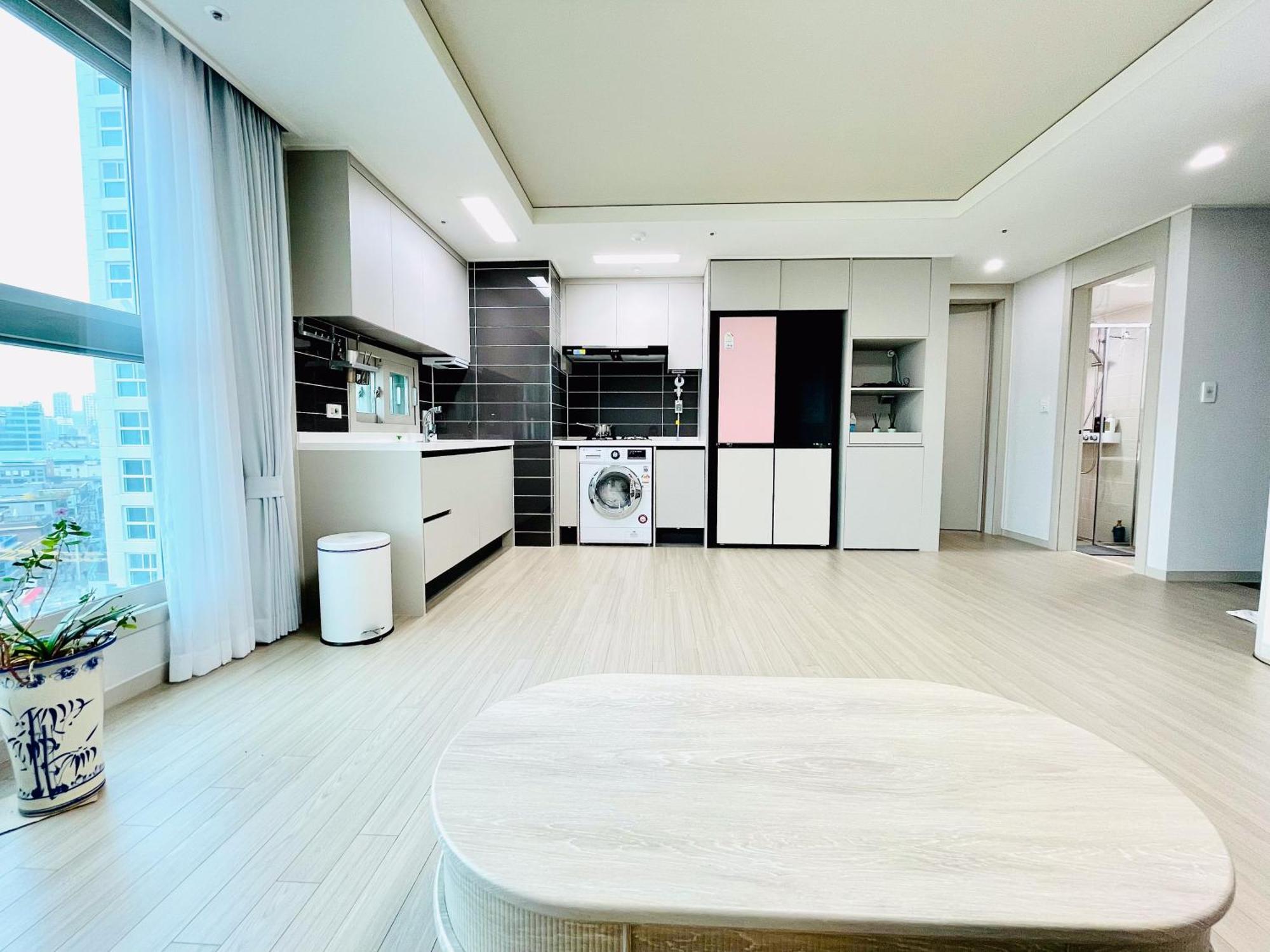 Apartment Hoban Apartment, Konkuk Univ Station Seoul